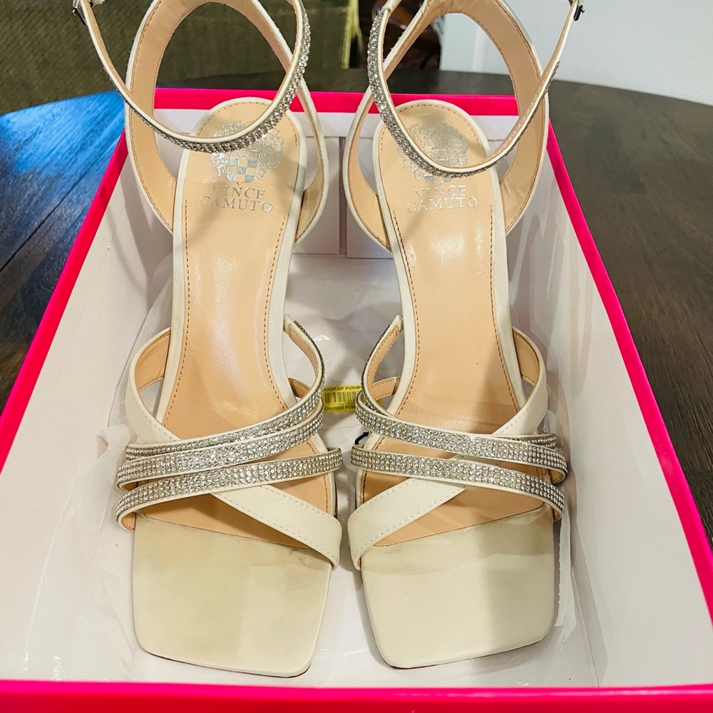 Vince Camino Brevern Hi Heel Sandal - Picture 4 of 11